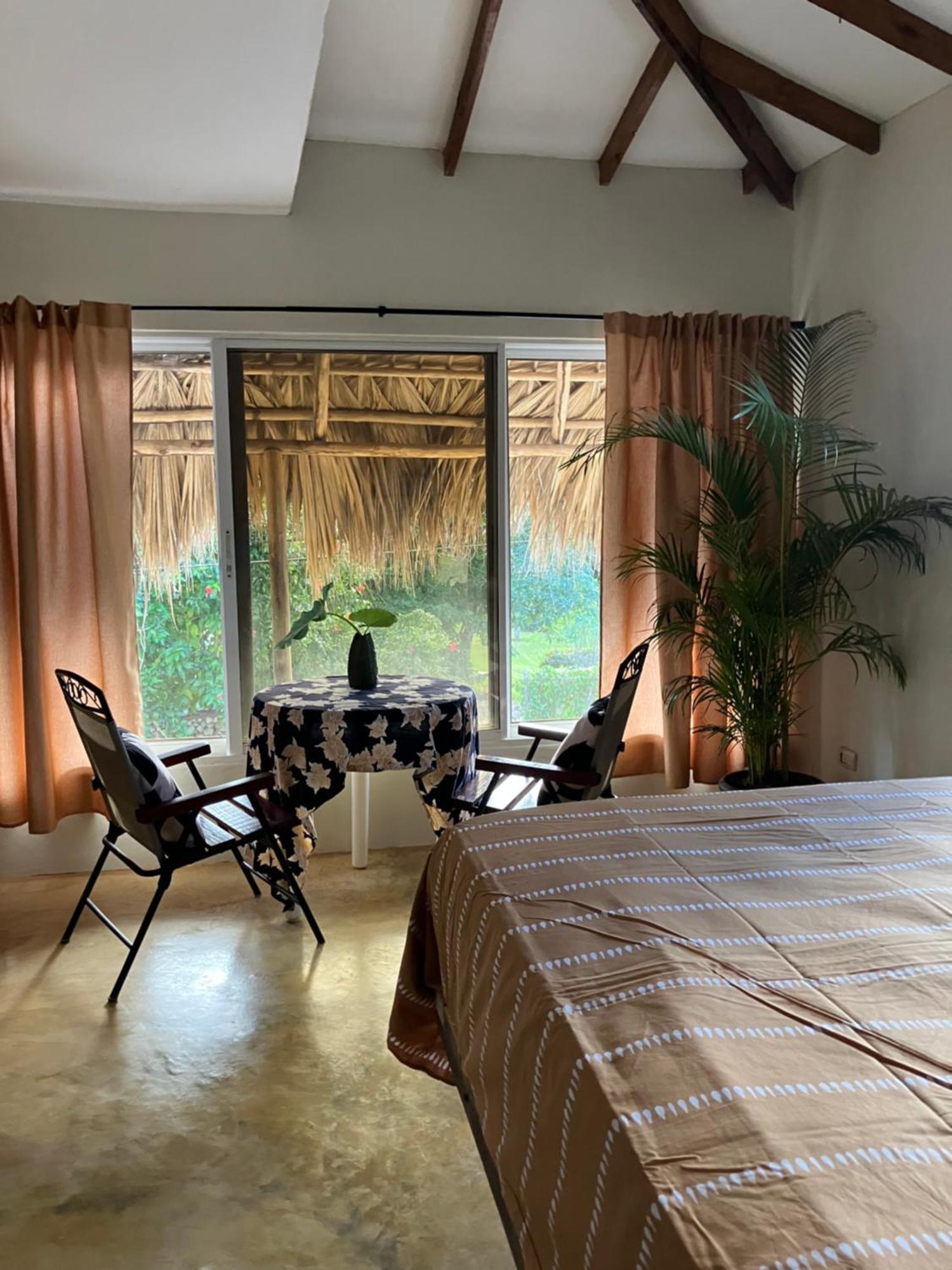Yes Papa! Rooms Only 100M From The Beach! Las Galeras Exteriör bild